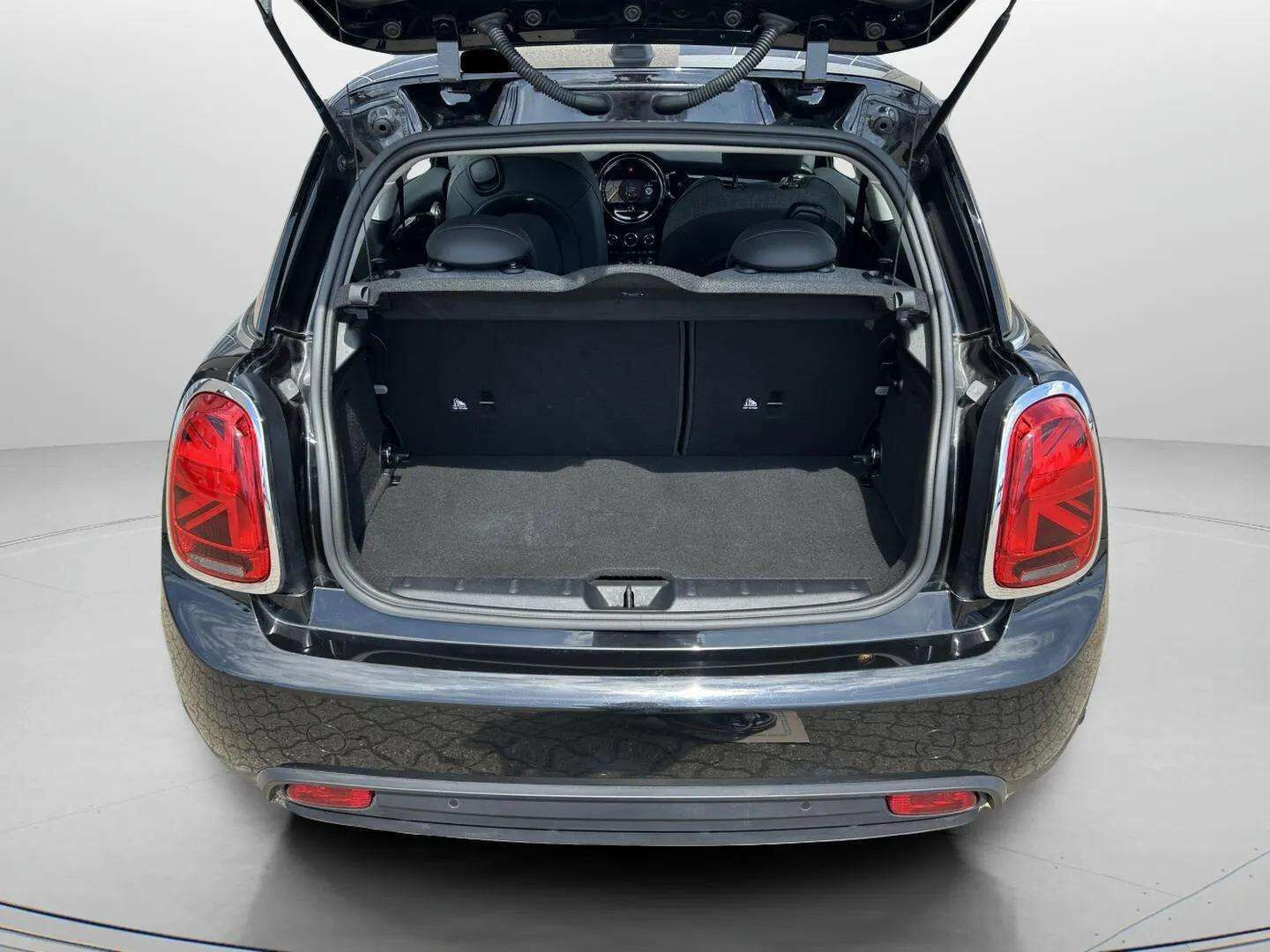 Sort Mini Cooper fra 2021