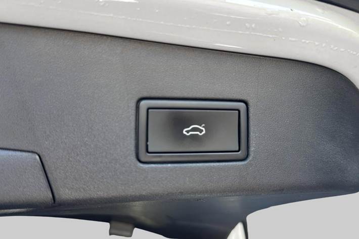 Hvid VW ID.4 fra 2023