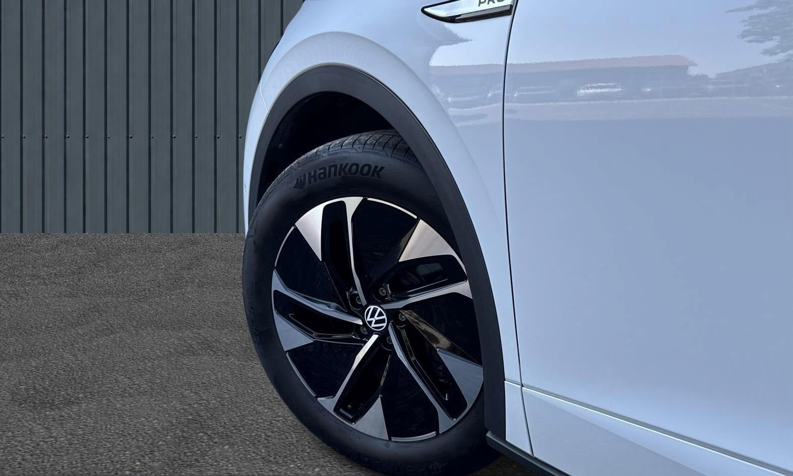 Hvid VW ID.5 fra 2023