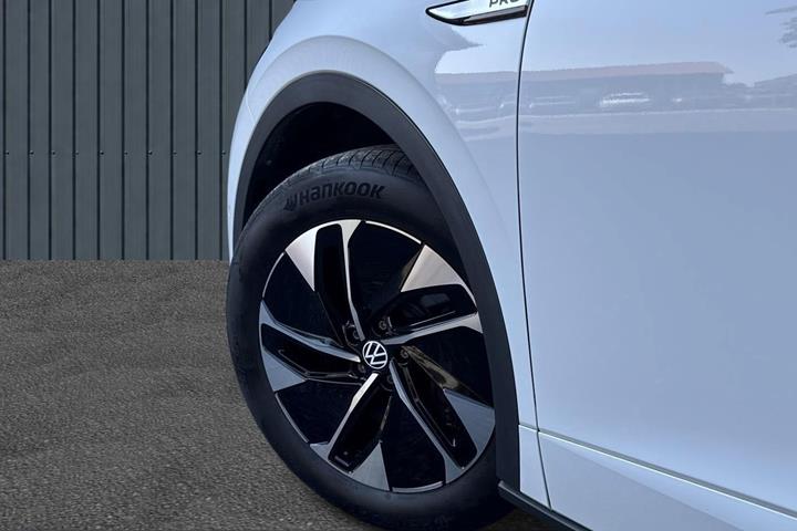 Hvid VW ID.5 fra 2023