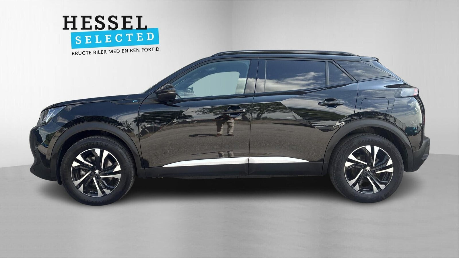 Sort Peugeot e-2008 fra 2023