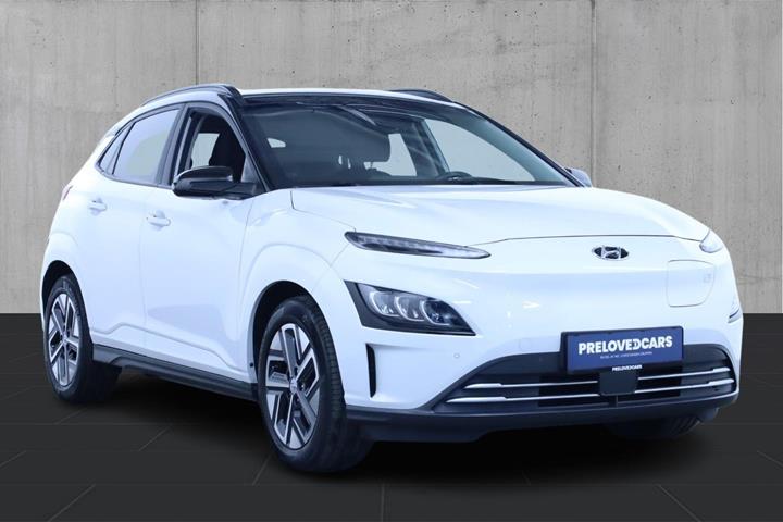 Hvid Hyundai Kona fra 2022