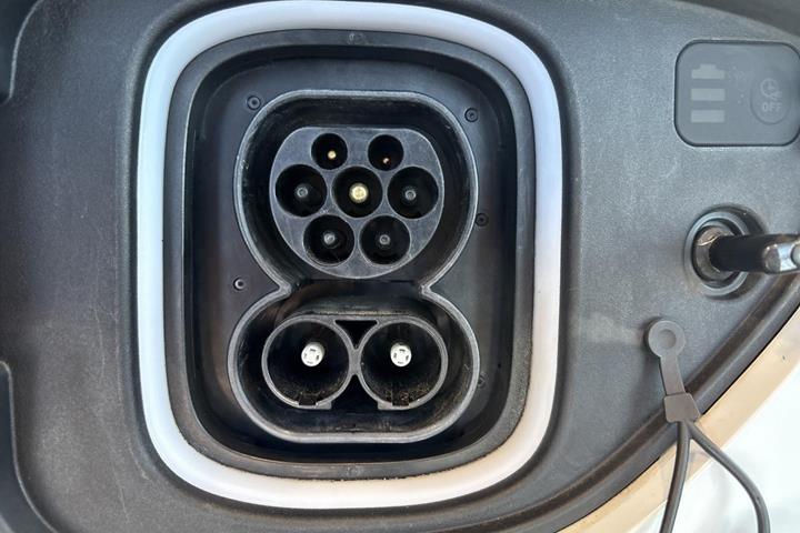Hvid Hyundai Kona fra 2022