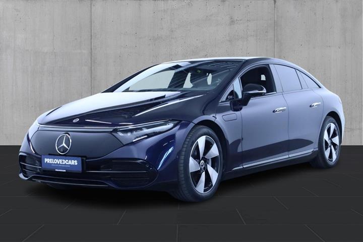 Blå Mercedes EQS350 fra 2022 set udefra