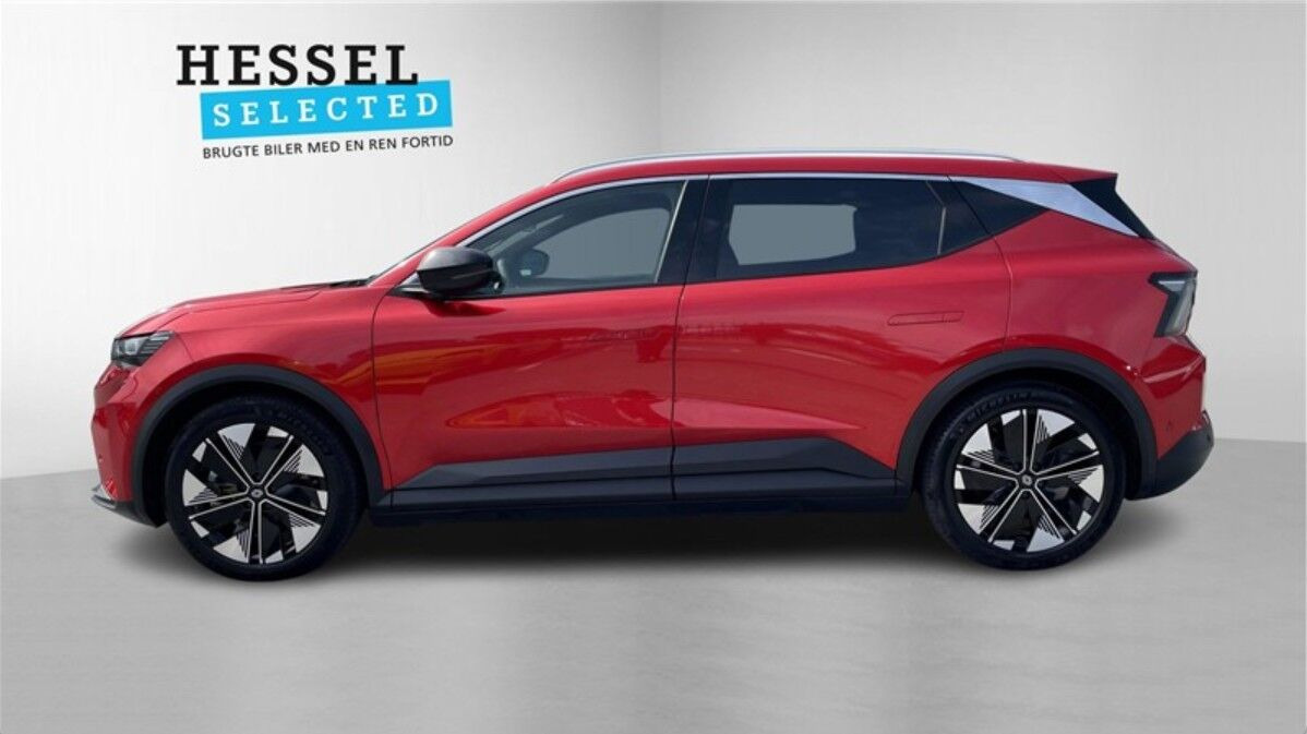Rød Renault Scenic E-Tech fra 2025