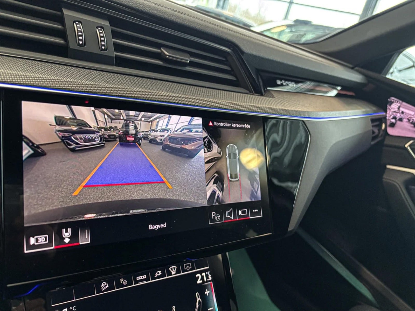 undefined Audi Q8 e-tron fra 2024