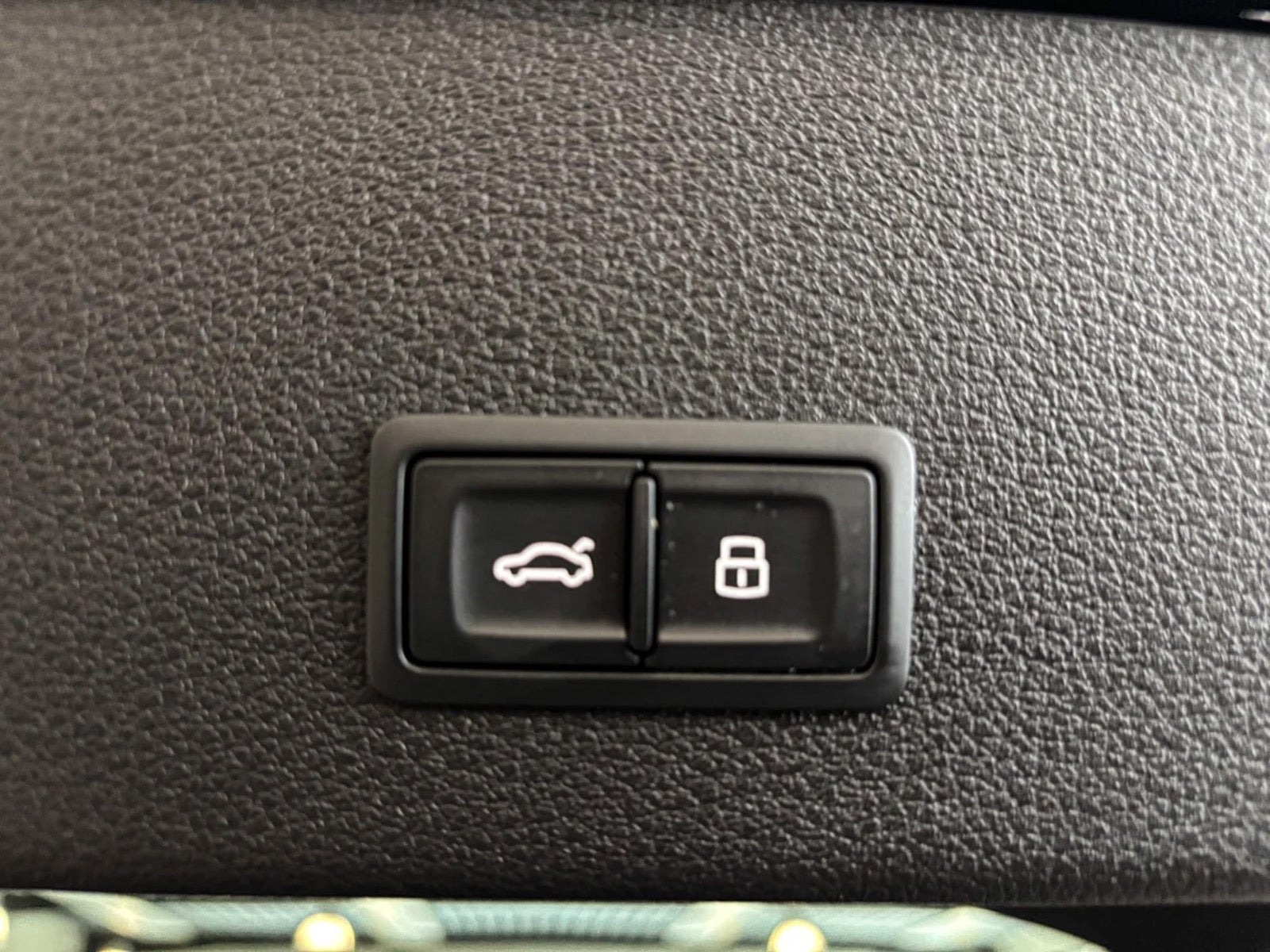 undefined Audi Q8 e-tron fra 2024