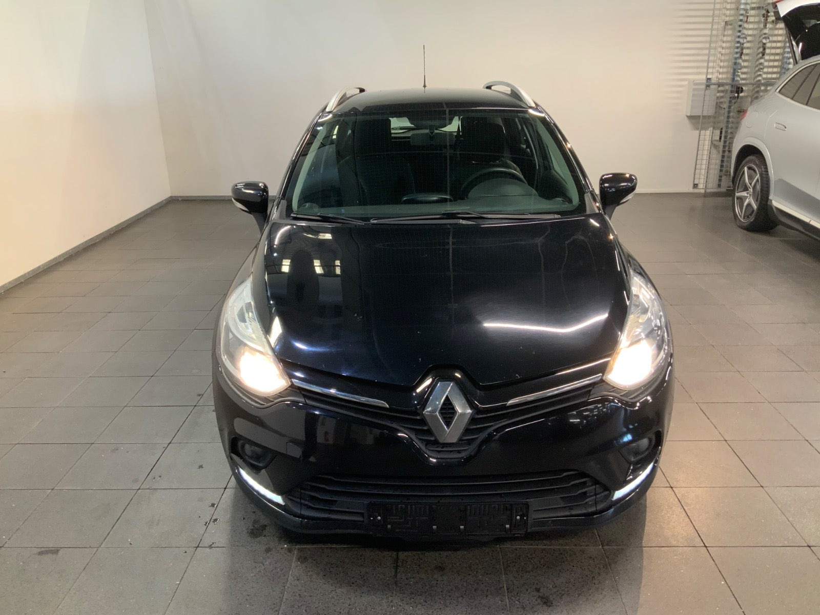 Sort Renault Clio IV fra 2016
