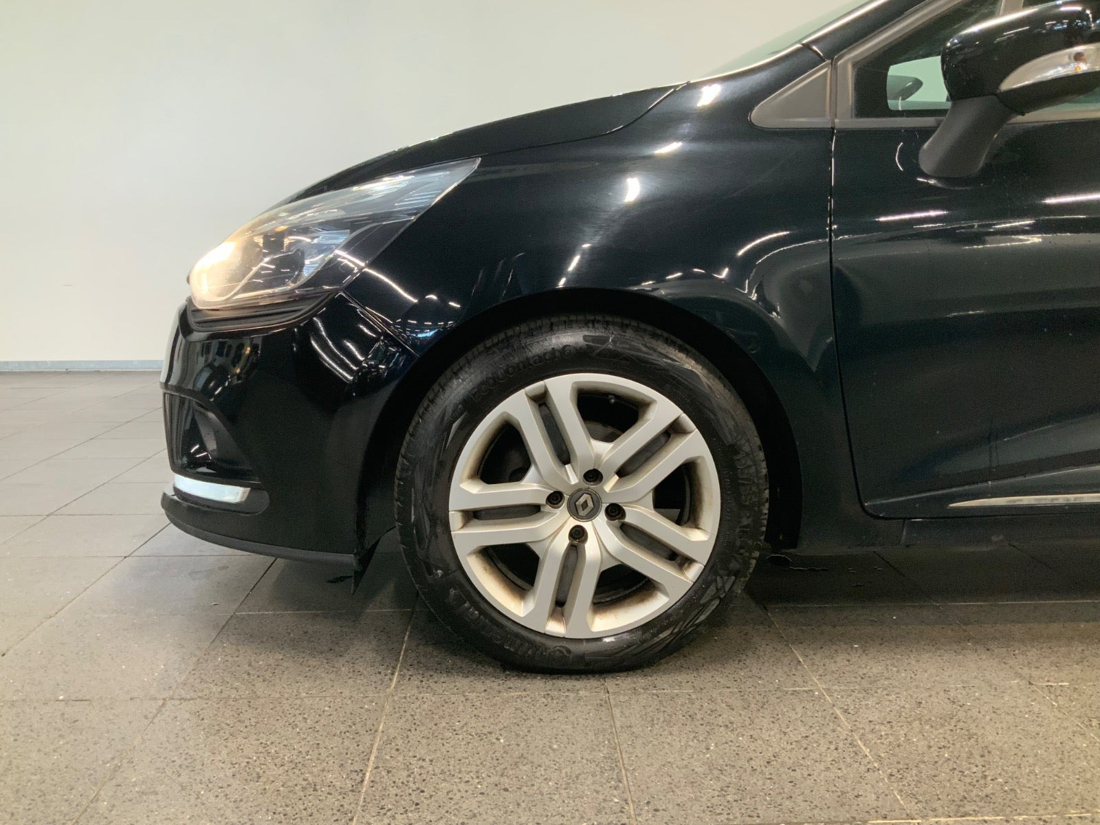 Sort Renault Clio IV fra 2016