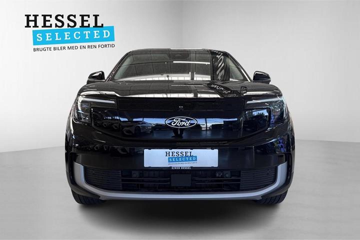 Sort Ford Explorer fra 2026