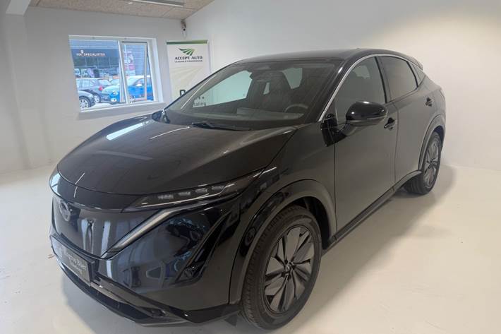 Sort Nissan Ariya fra 2025
