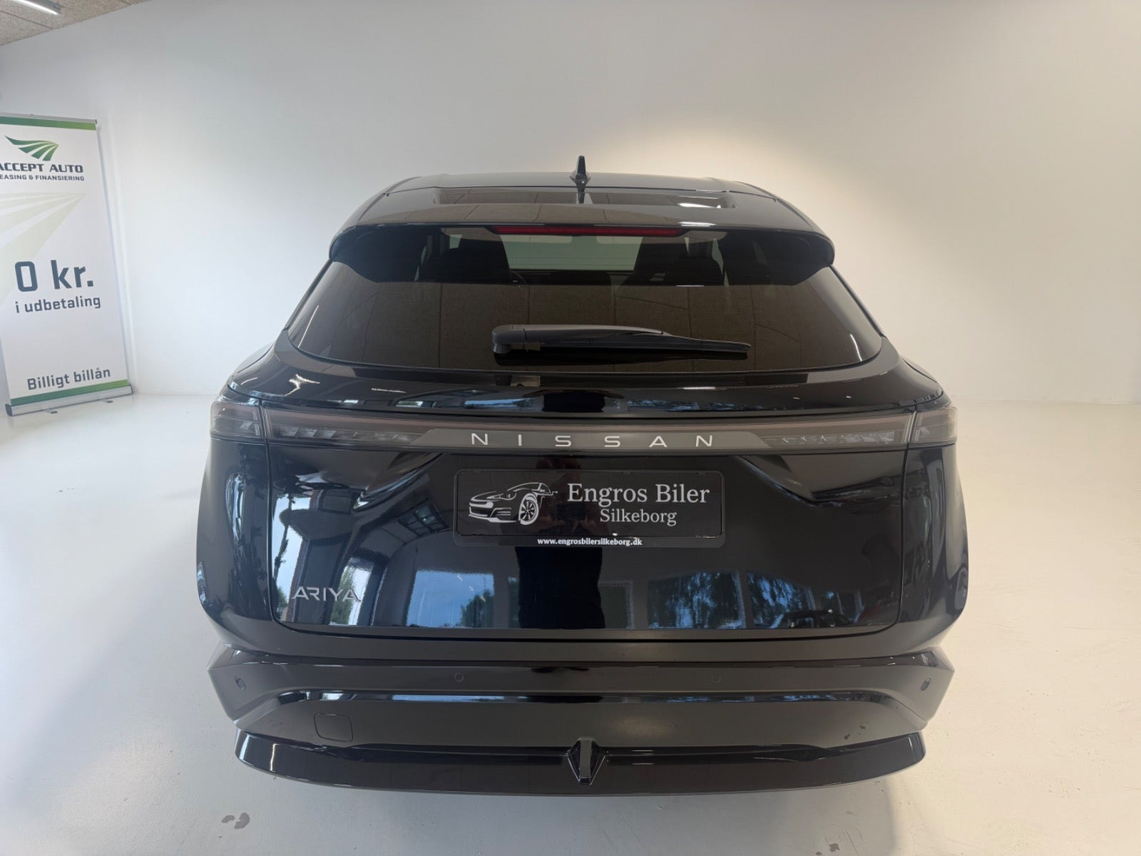 Sort Nissan Ariya fra 2025