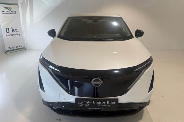 Hvid Nissan Ariya fra 2025
