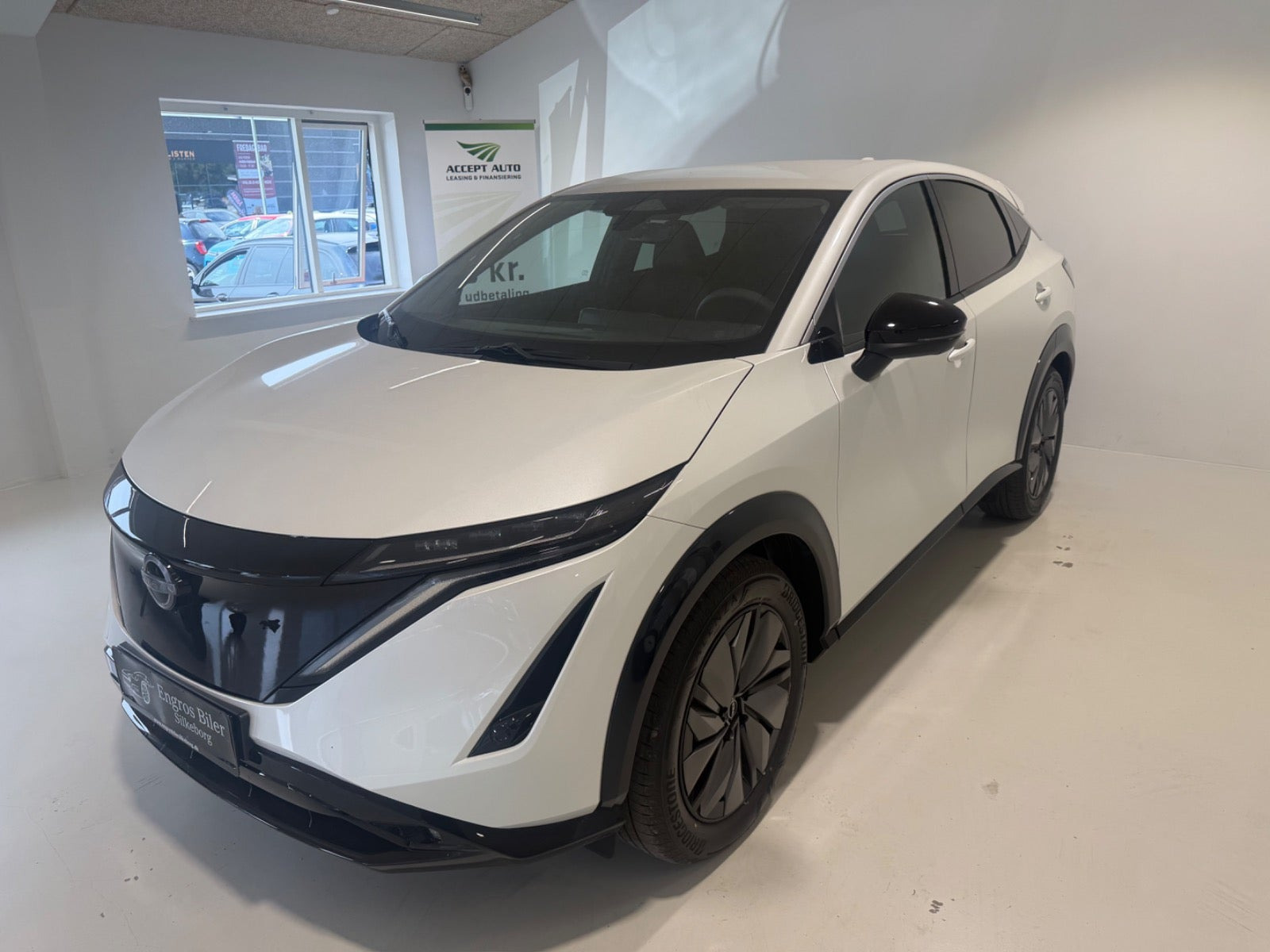 Hvid Nissan Ariya fra 2025