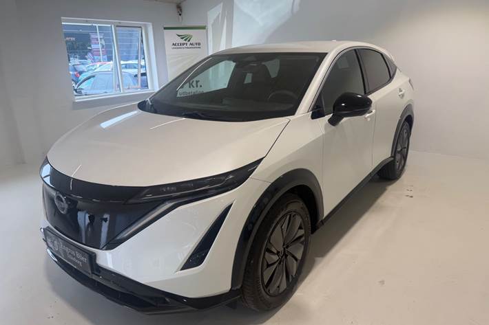 Hvid Nissan Ariya fra 2025