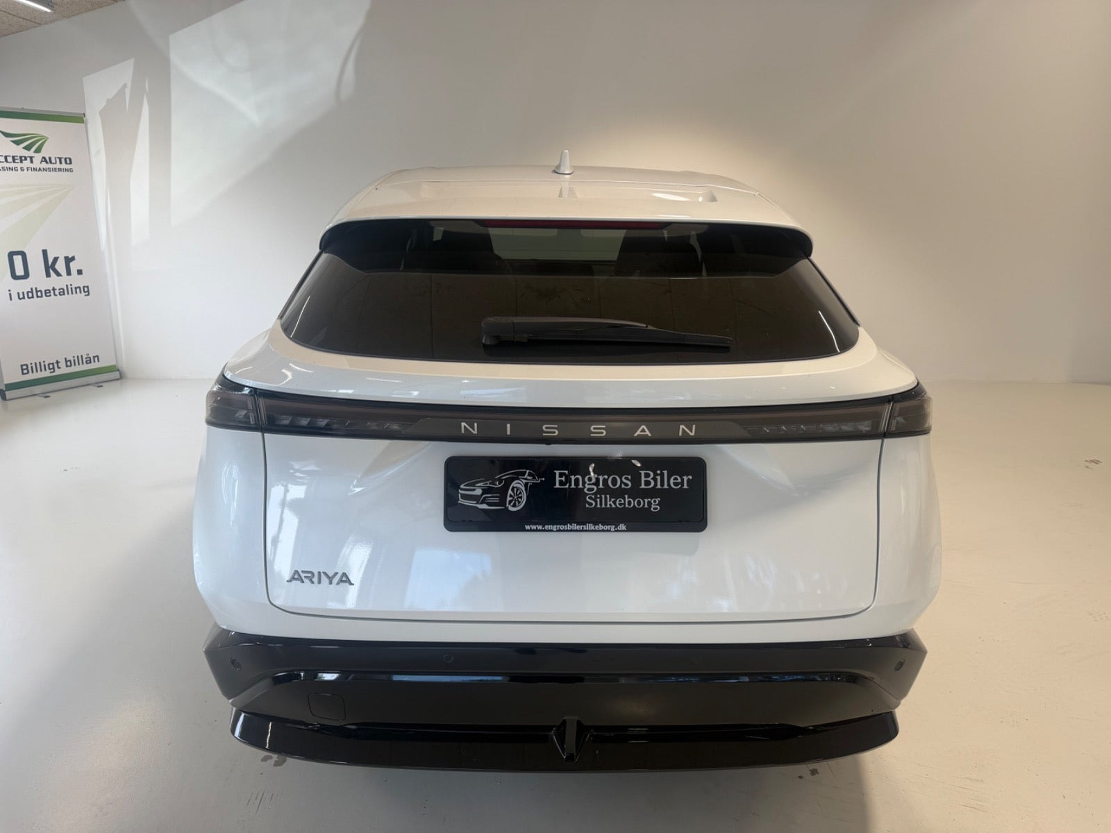 Hvid Nissan Ariya fra 2025