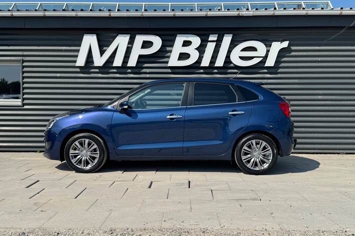 Blå Suzuki Baleno fra 2018