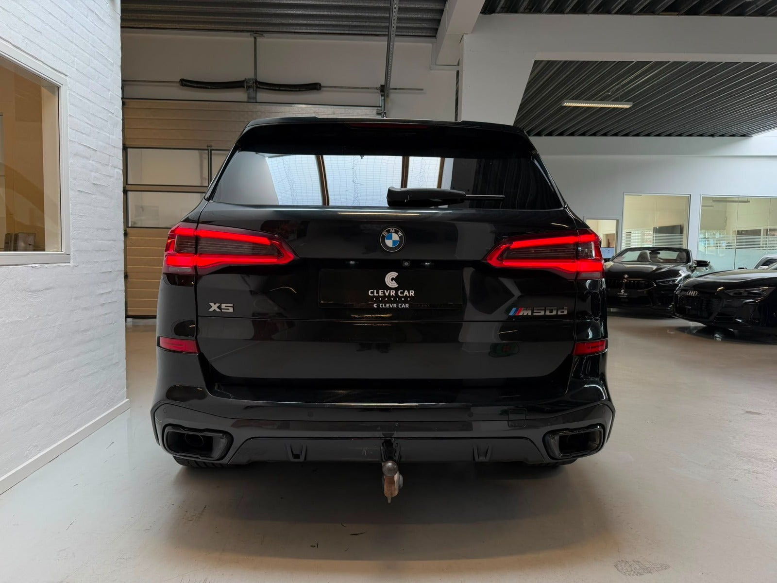 Sort BMW X5 fra 2019