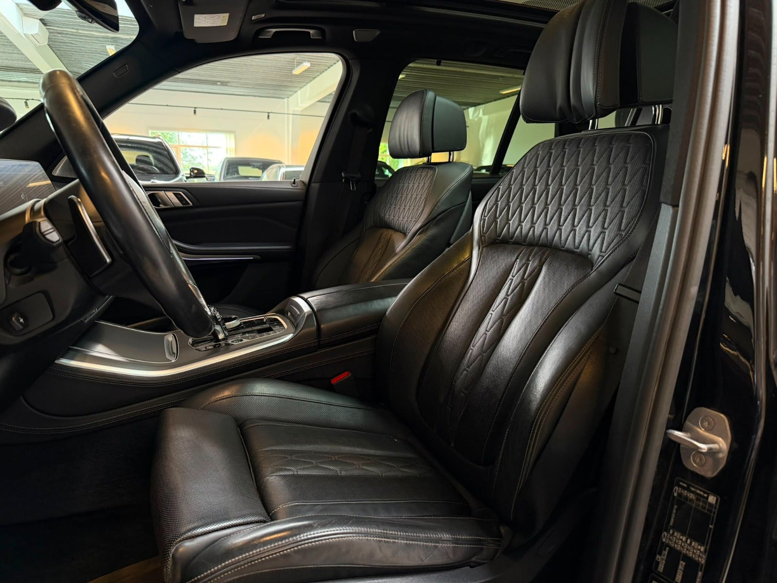 Sort BMW X5 fra 2019