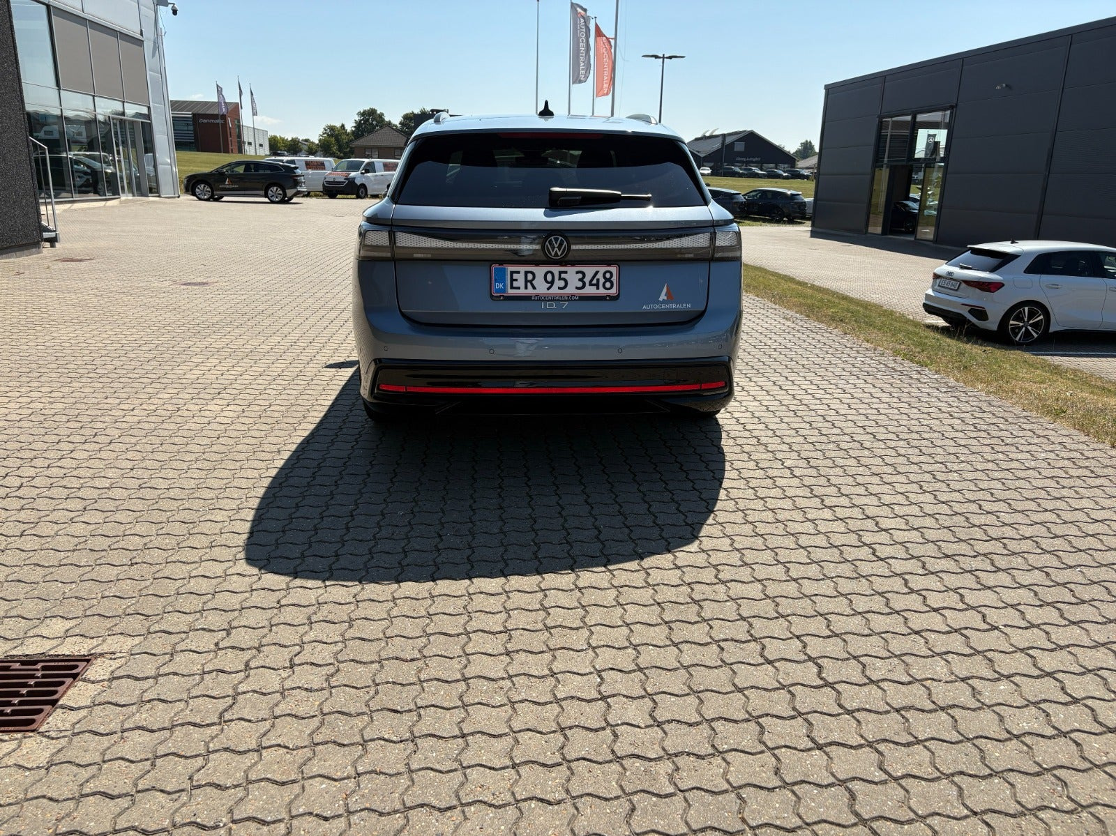 Blå VW ID.7 fra 2026