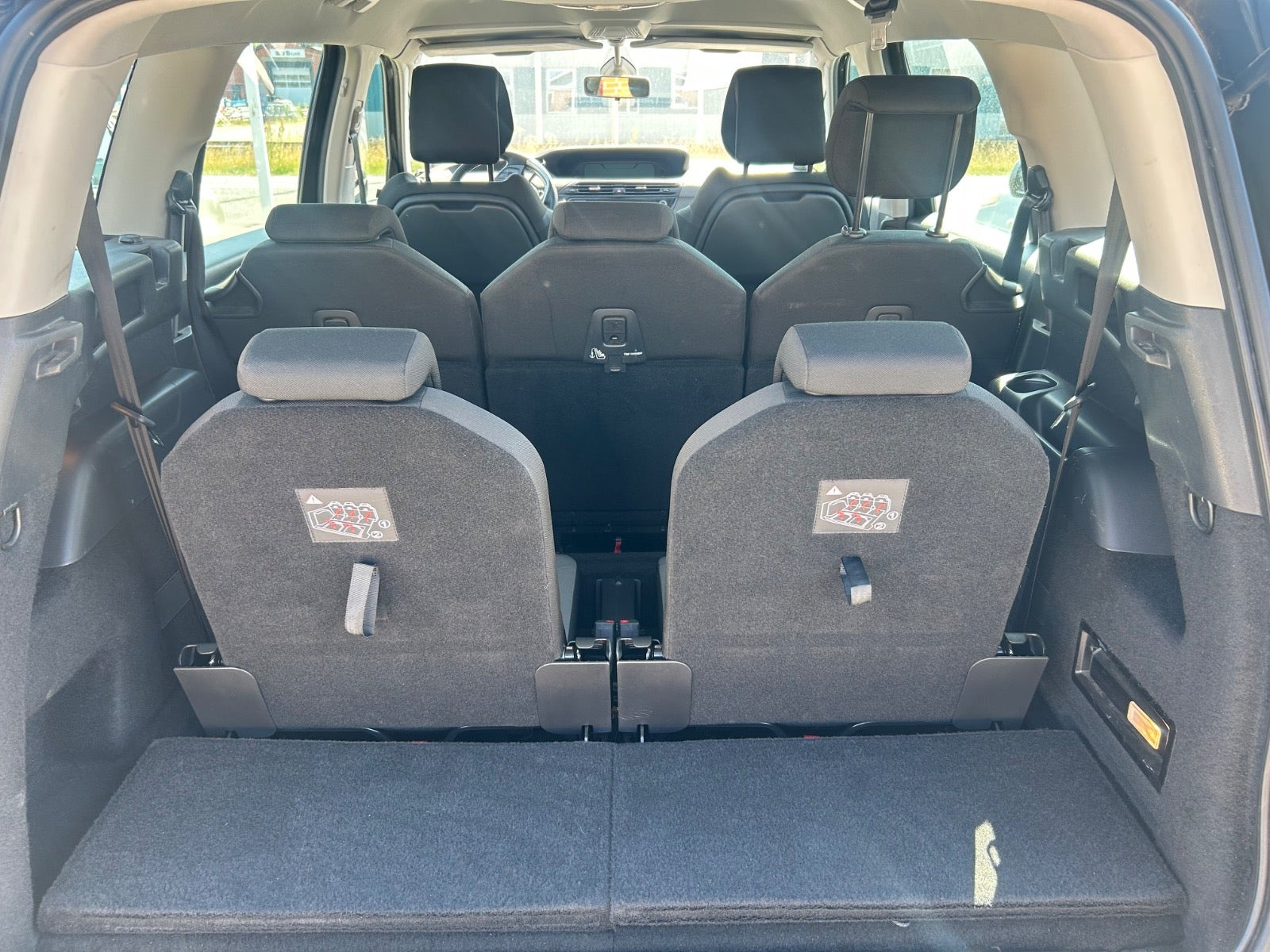 Brun Citroën Grand C4 Picasso fra 2014