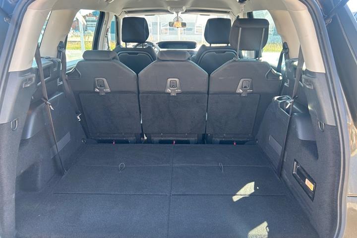 Brun Citroën Grand C4 Picasso fra 2014