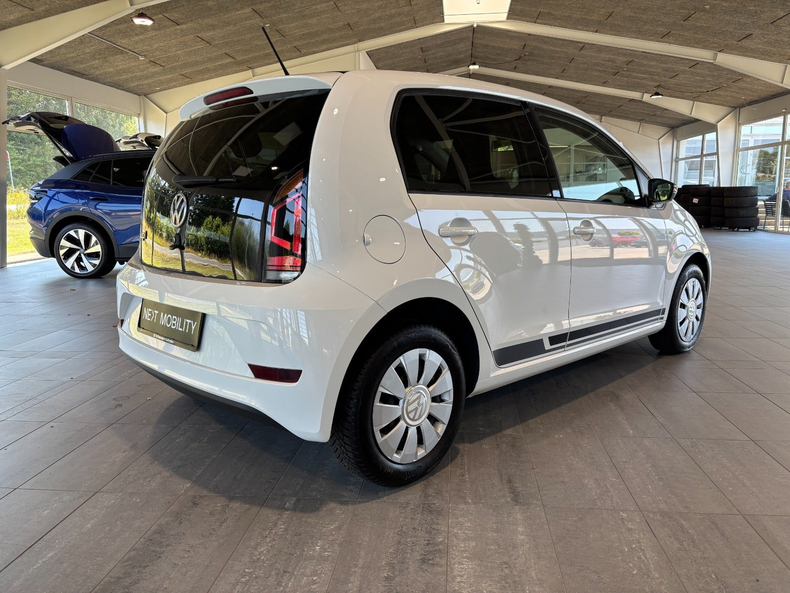 Hvid VW UP! fra 2018