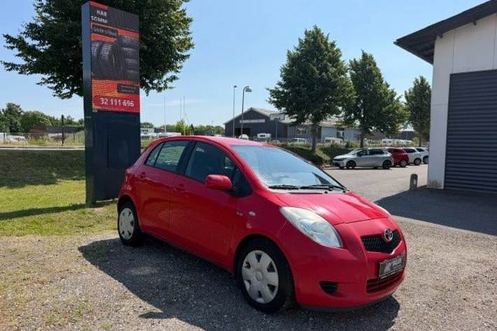 undefined Toyota Yaris fra 2007