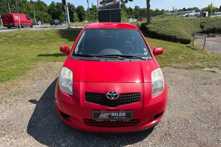 undefined Toyota Yaris fra 2007