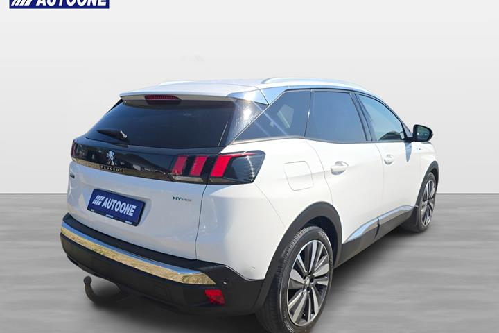 Hvid Peugeot 3008 fra 2020