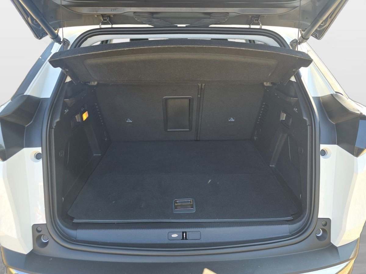 Hvid Peugeot 3008 fra 2020