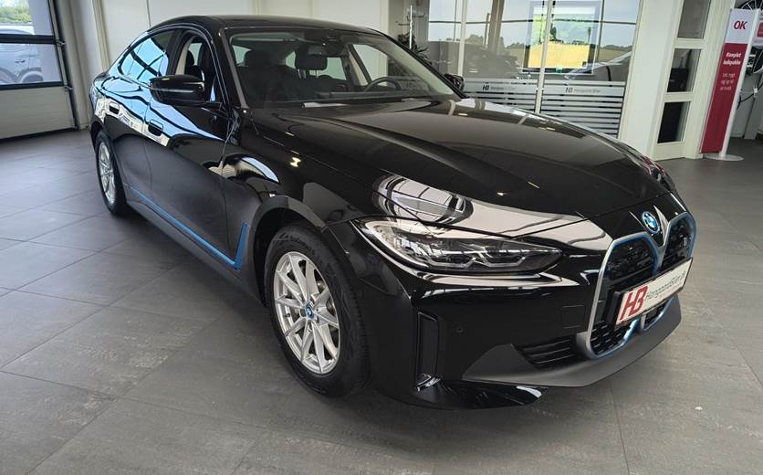 BMW i4 eDrive40