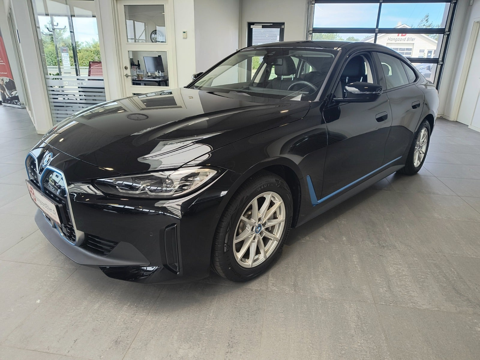 Sort BMW i4 fra 2024