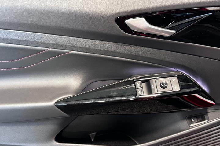 Rød VW ID.5 fra 2022