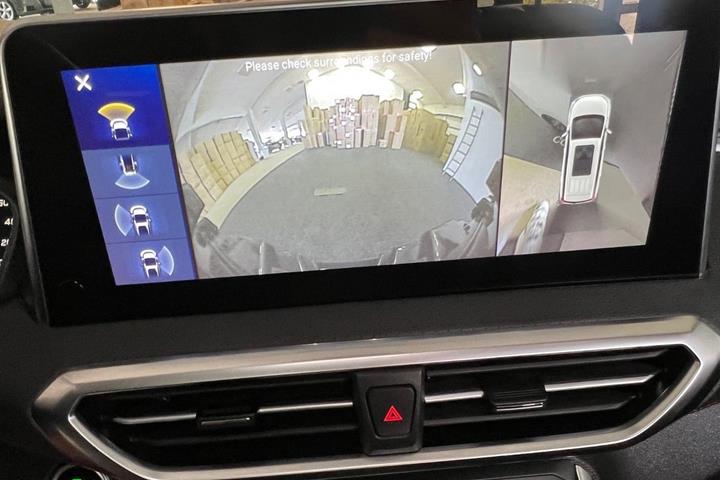 Hvid Maxus Euniq5 fra 2022
