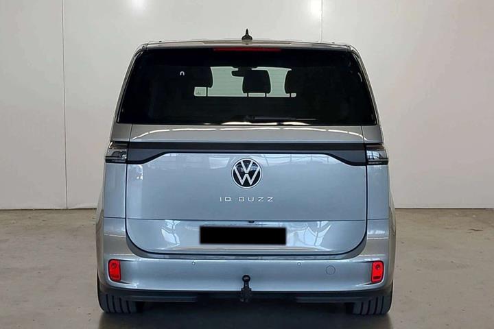 Sølv VW ID.Buzz fra 2025
