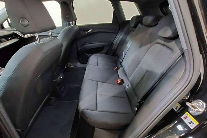 Sort Audi Q4 e-tron fra 2024