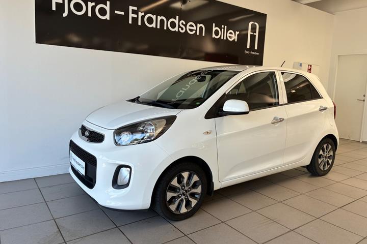 Hvid Kia Picanto fra 2016 set udefra