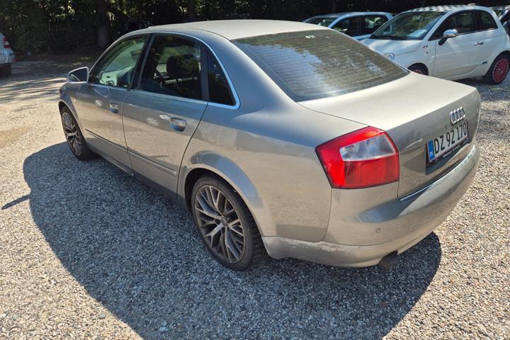 undefined Audi A4 fra 2002