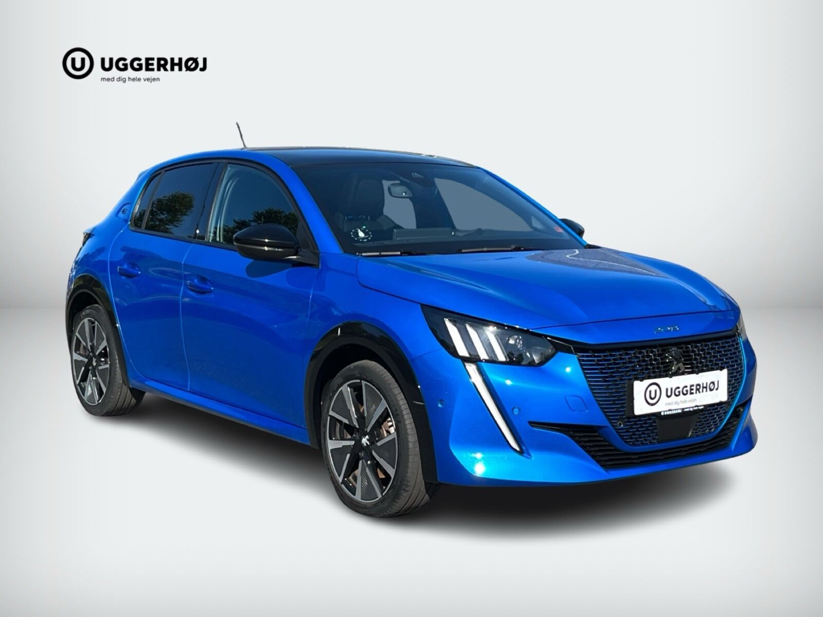 Blå Peugeot e-208 fra 2022