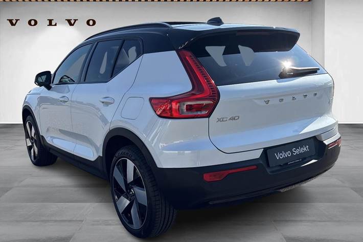 Hvid Volvo XC40 fra 2022