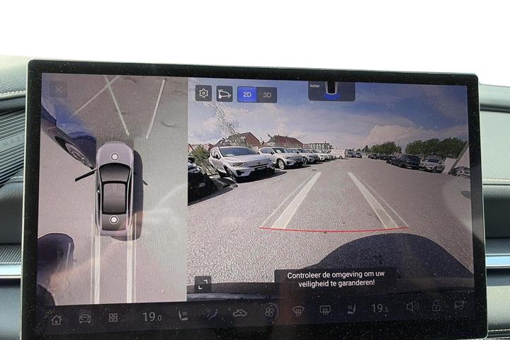 Blå Mazda 6e fra 2025
