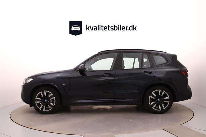 Sort BMW iX3 fra 2022