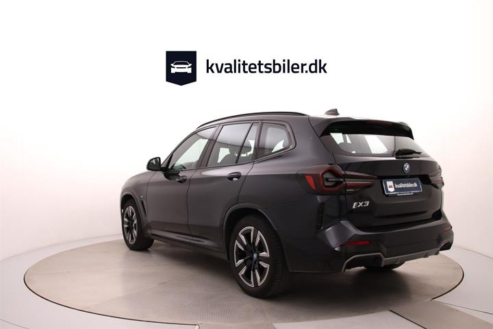 Sort BMW iX3 fra 2022