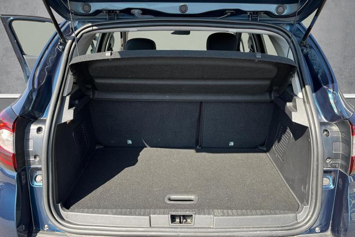 Blå Renault Captur fra 2019