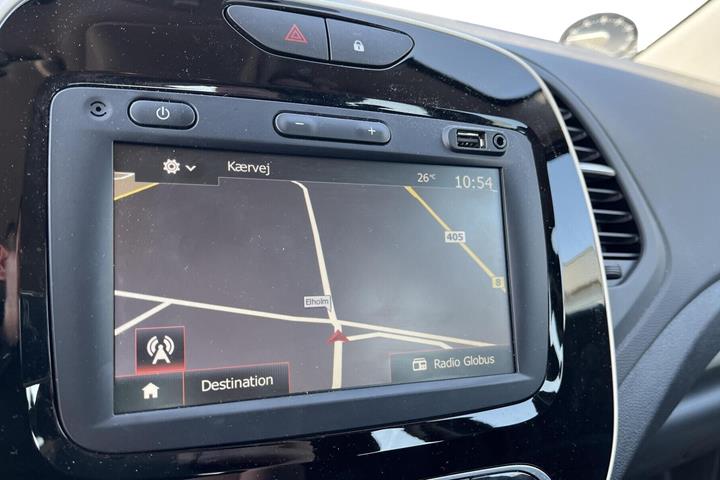 Blå Renault Captur fra 2019