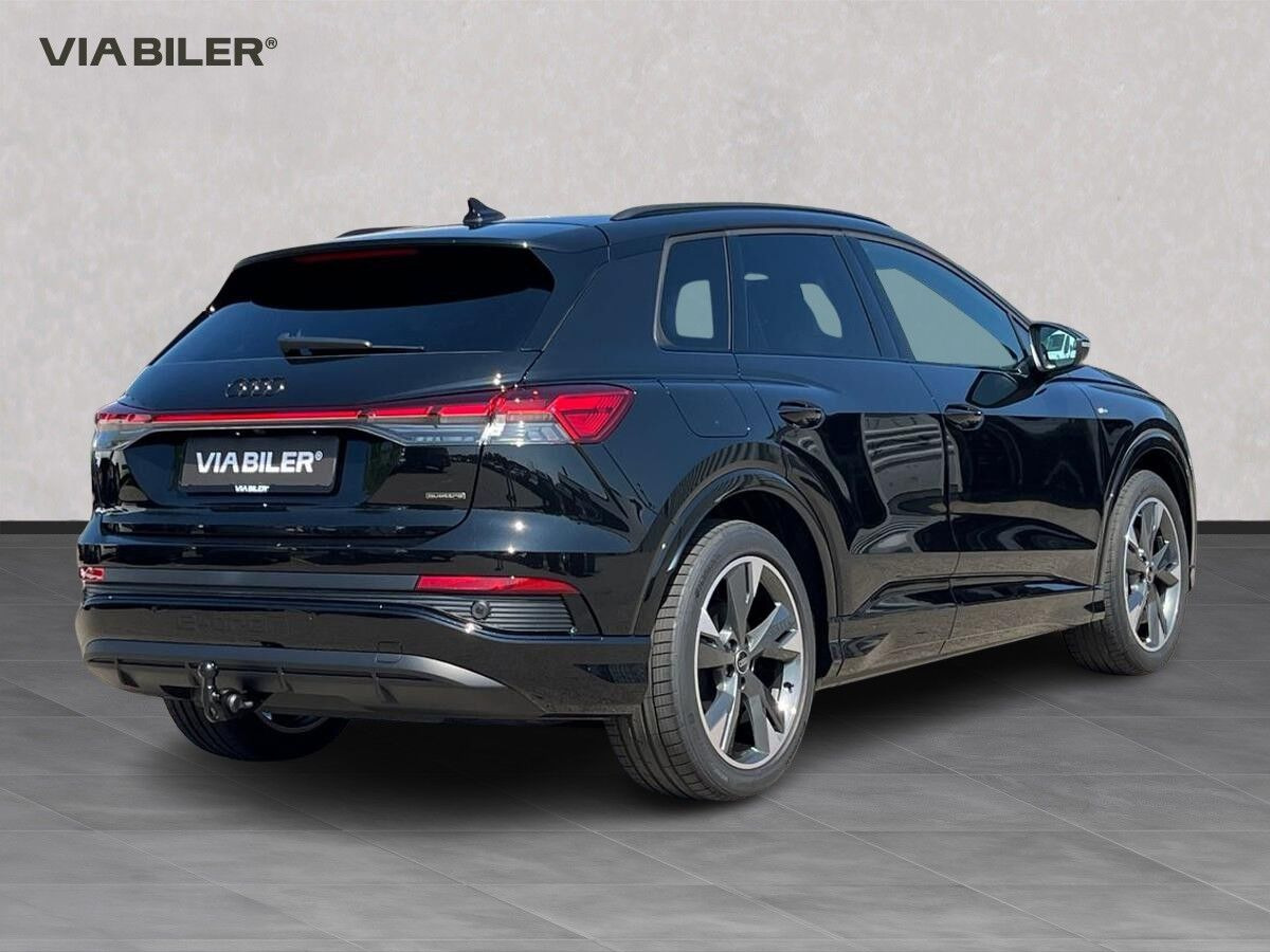 Sort Audi Q4 fra 2026