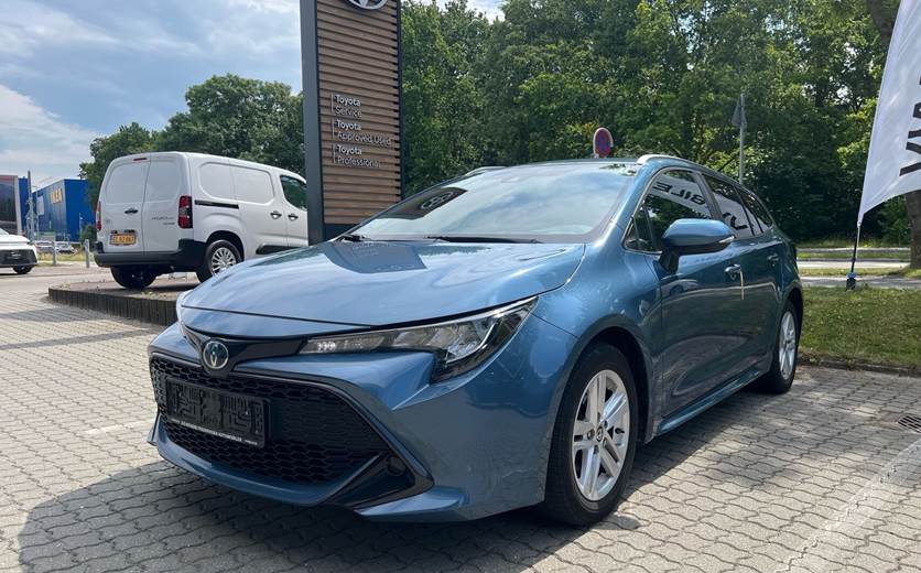Toyota Corolla 1,8 Touring Sports Hybrid Active Smart E-CVT 122HK Stc Trinl. Gear