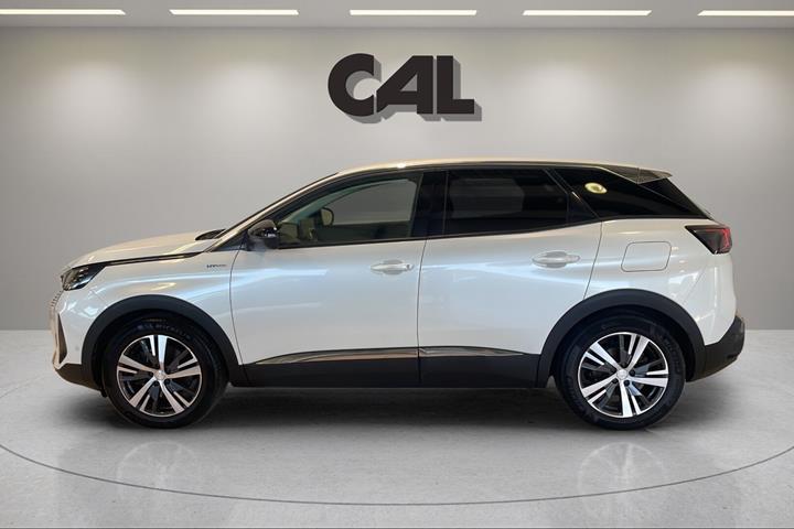 Hvid Peugeot 3008 fra 2021