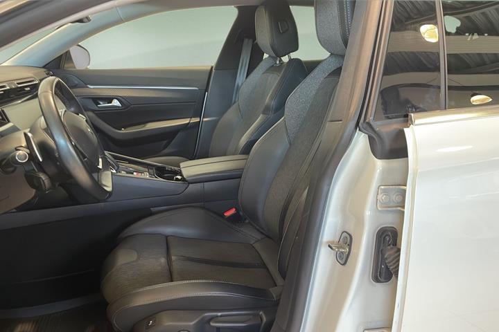 Hvid Peugeot 508 fra 2021